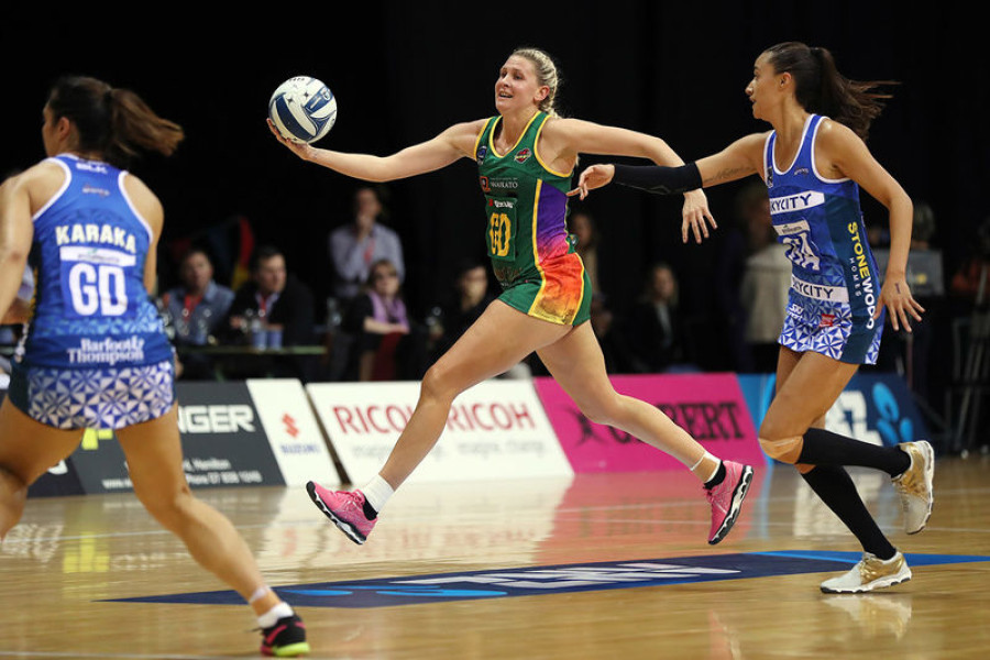 Commentator's Call: Race to the finals heating up 